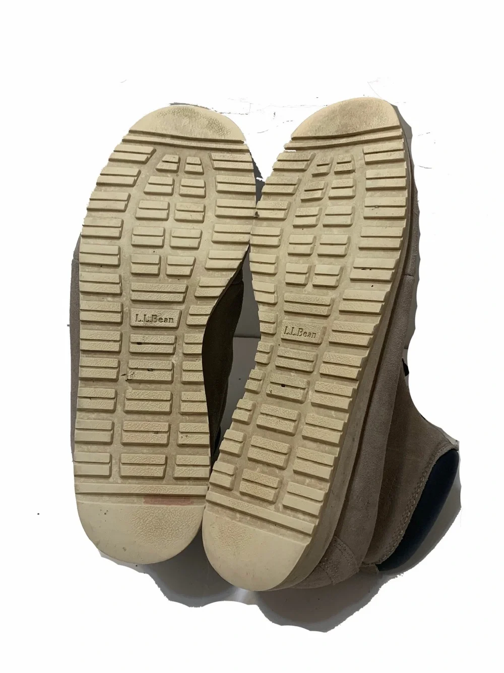 10.5 / L.L. Bean Men's Suede Lace-Up Ankle Boots in Taupe